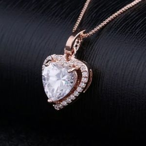 NEW ROSE GOLD PLATED DIAMOND HALO HEART NECKLACE
